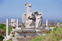 EPHESUS - MEMMIUS MONUMENT